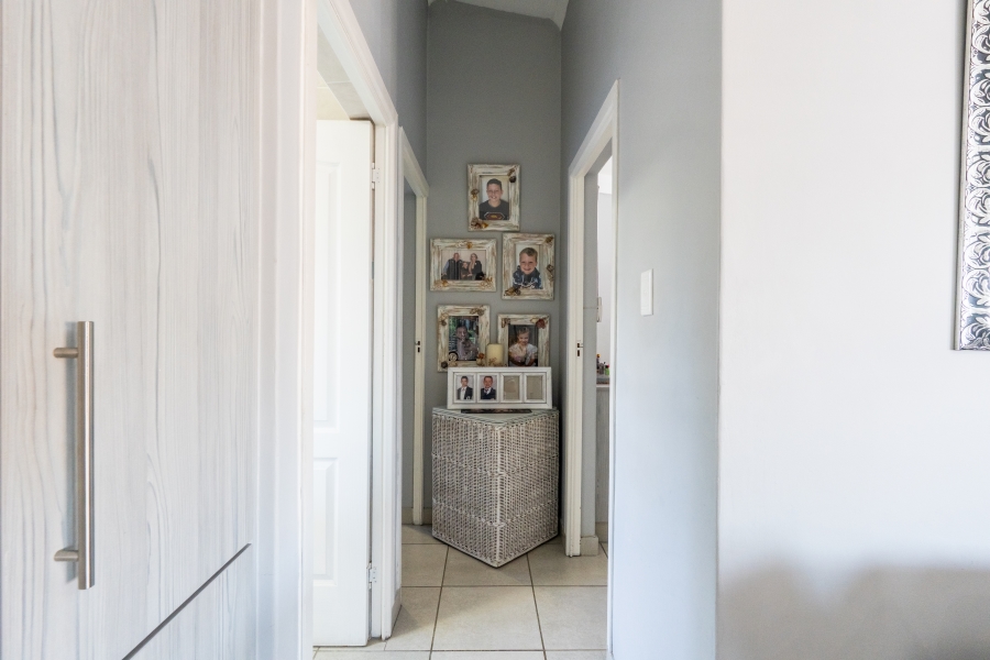 3 Bedroom Property for Sale in Island View Western Cape